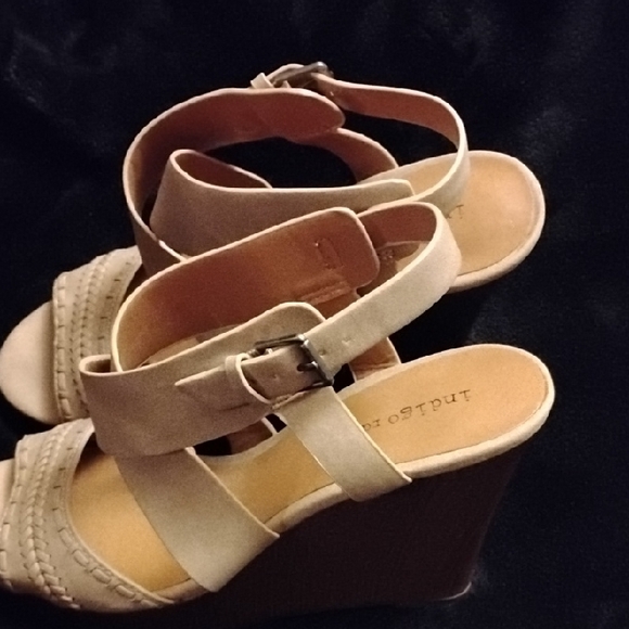 Indigo Beige Strappy Wedge Sandals - Picture 6 of 11